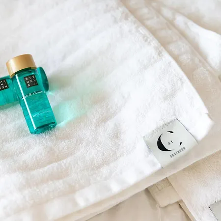 Appartamento Stunning Views Over With Garage Ostenda