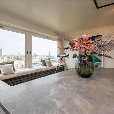 Stunning Views Over With Garage Ostenda