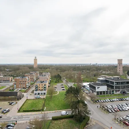 Stunning Views Over With Garage Appartamento *