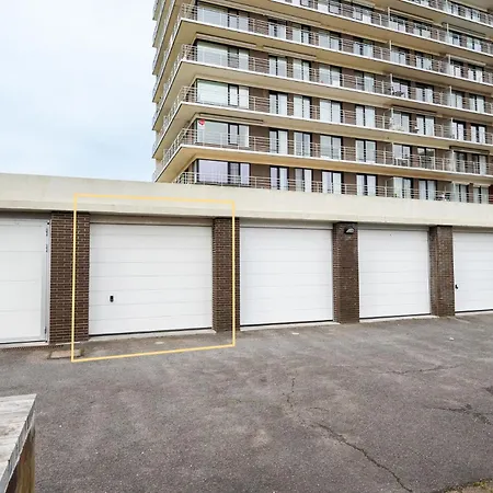 公寓 Stunning Views Over With Garage *
