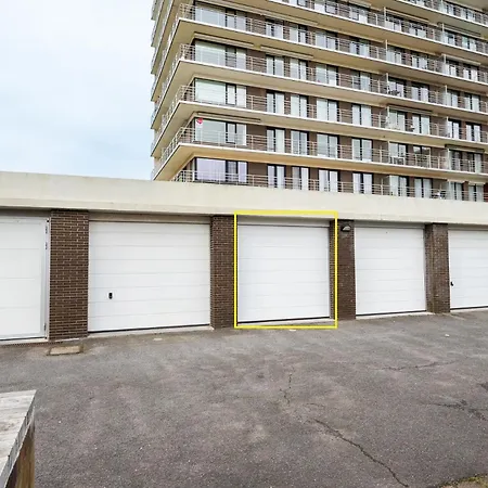 公寓 Stunning Views Over With Garage *
